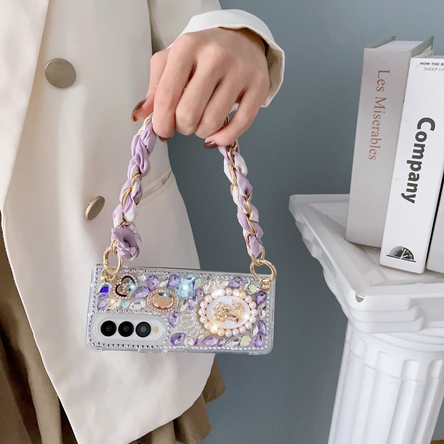 Pearl Relief Goddess Portrait Phone Case For Samsung Galaxy Z Fold