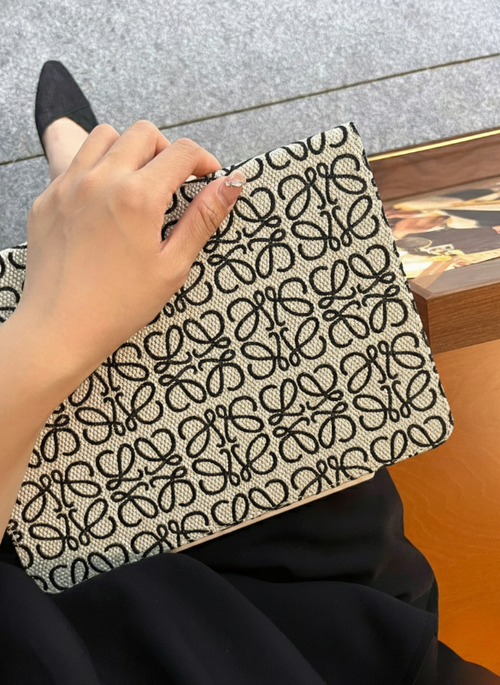 Luxury Autumn Edition iPad Case with Stand & Magnetic Cover