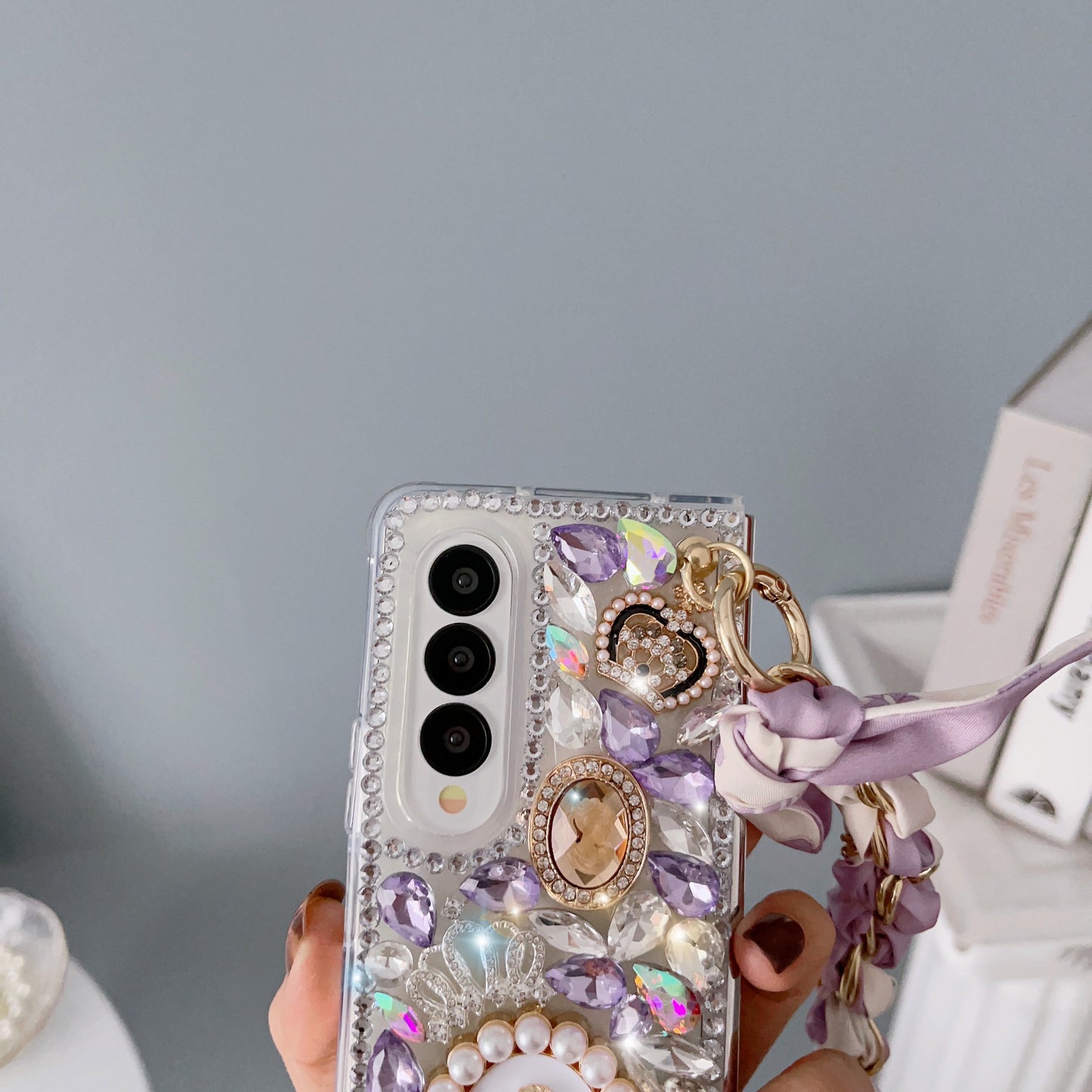 Pearl Relief Goddess Portrait Phone Case For Samsung Galaxy Z Fold