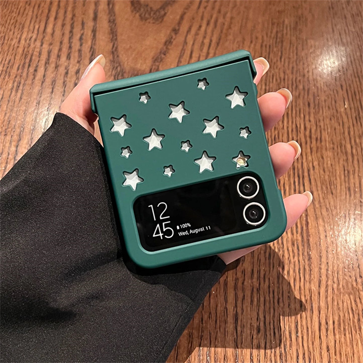 Korean Style Hollow Out Stars Phone Case for Galaxy Z Flip 4